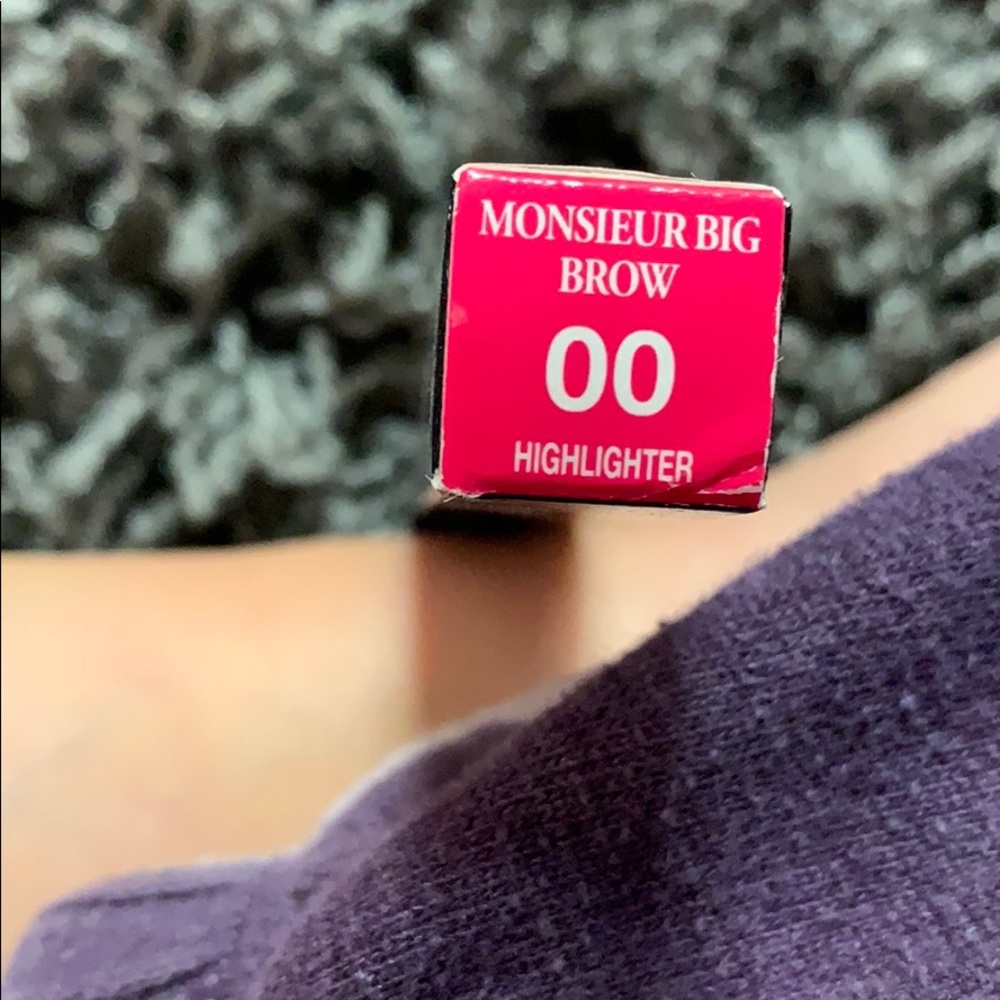 New - Picture 2 of 3